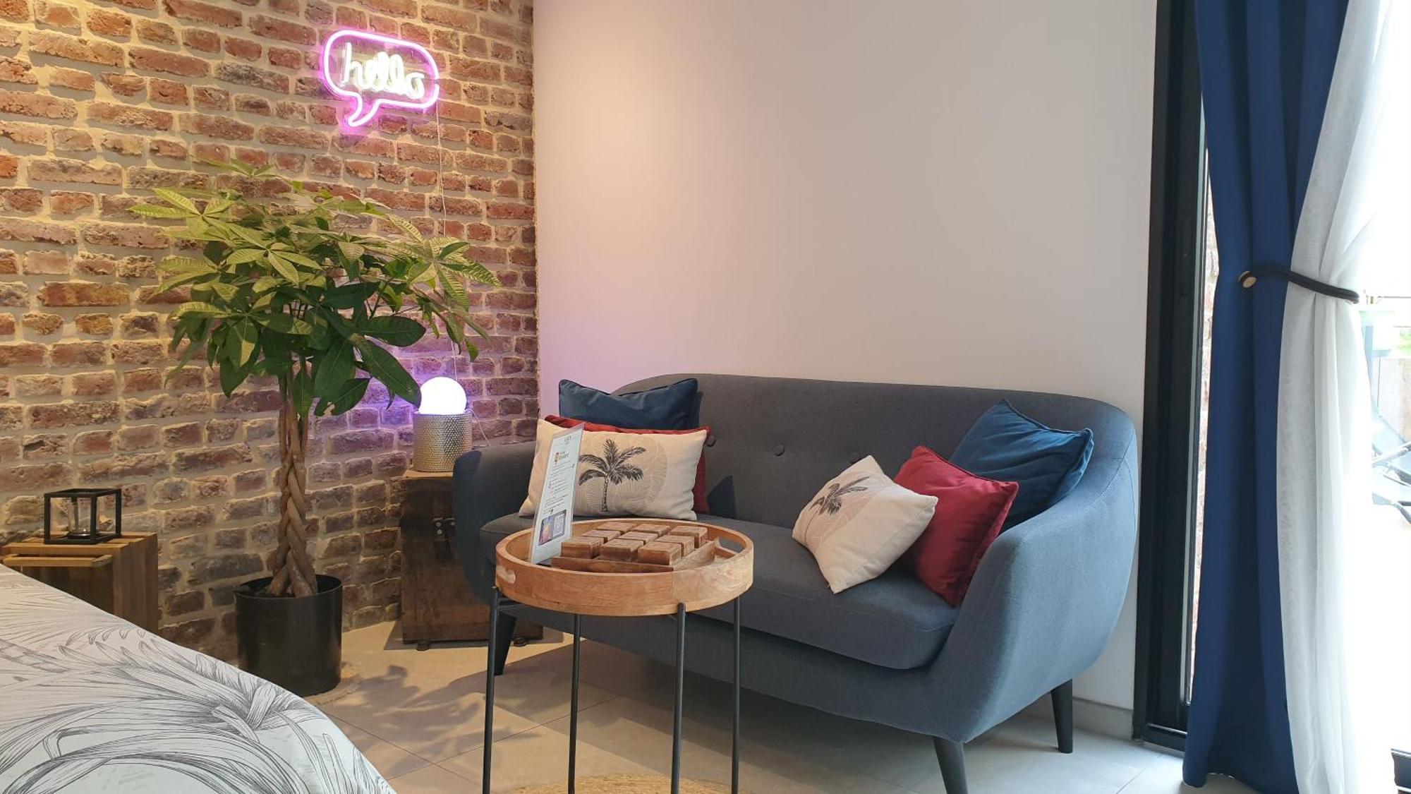 Gary Suite - Studio Cosy, Spa Et Jardin Privatif A 4 Min De Cambrai Awoingt Екстер'єр фото
