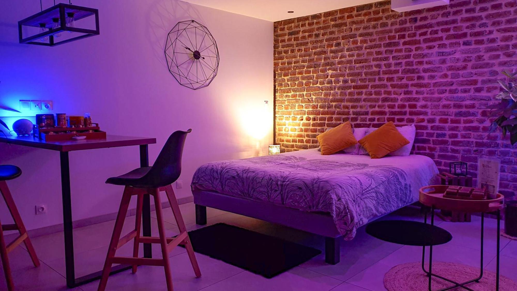 Gary Suite - Studio Cosy, Spa Et Jardin Privatif A 4 Min De Cambrai Awoingt Екстер'єр фото
